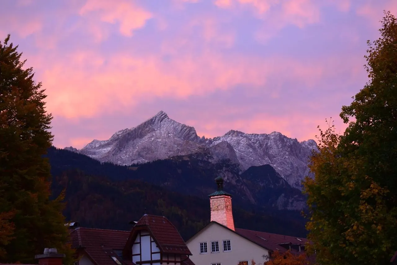 Apartment Lieblingssplatz 3 Gartenwohnung Garmisch-Partenkirchen Germany